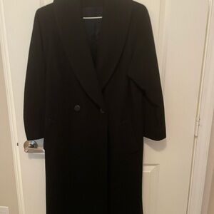 Beautiful women’s black cashmere coat